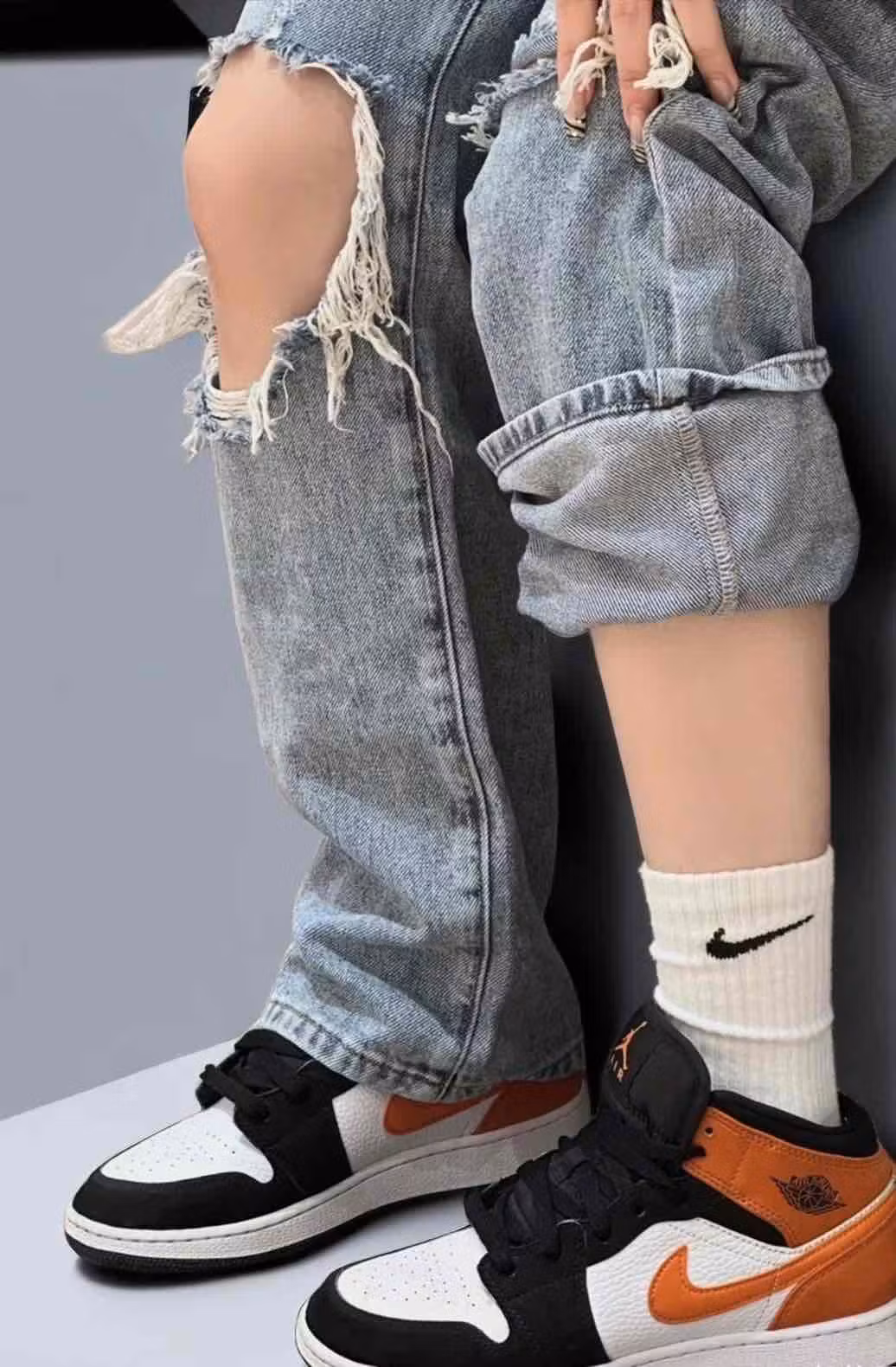 Air Jordan 1 Mid 'Shattered Backboard' 554724-058 Air Jordan 1 Mid 'Shattered Backboard' 554724-058